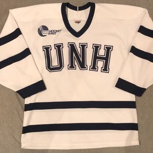 VTG CCM University of NH jersey